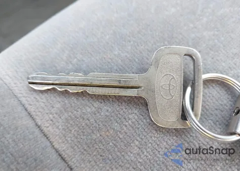 1999 Toyota Camry Le V6 z USA, uszkodzony, nr VIN JT2BF22K0X0200381